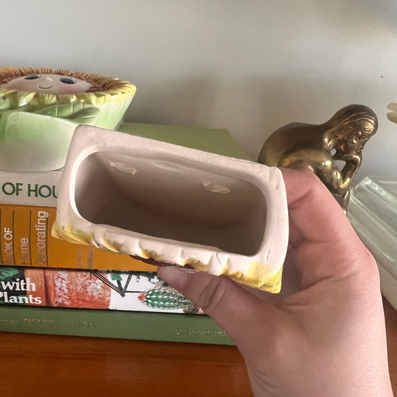 Vintage sunflower wall pockets - Picture 5 of 12